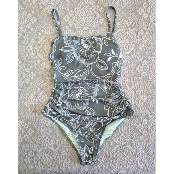 Cupshe Other - Cupshe Womens Olive Green Floral One Piece Swimsuit Ruched Slimming Size Small